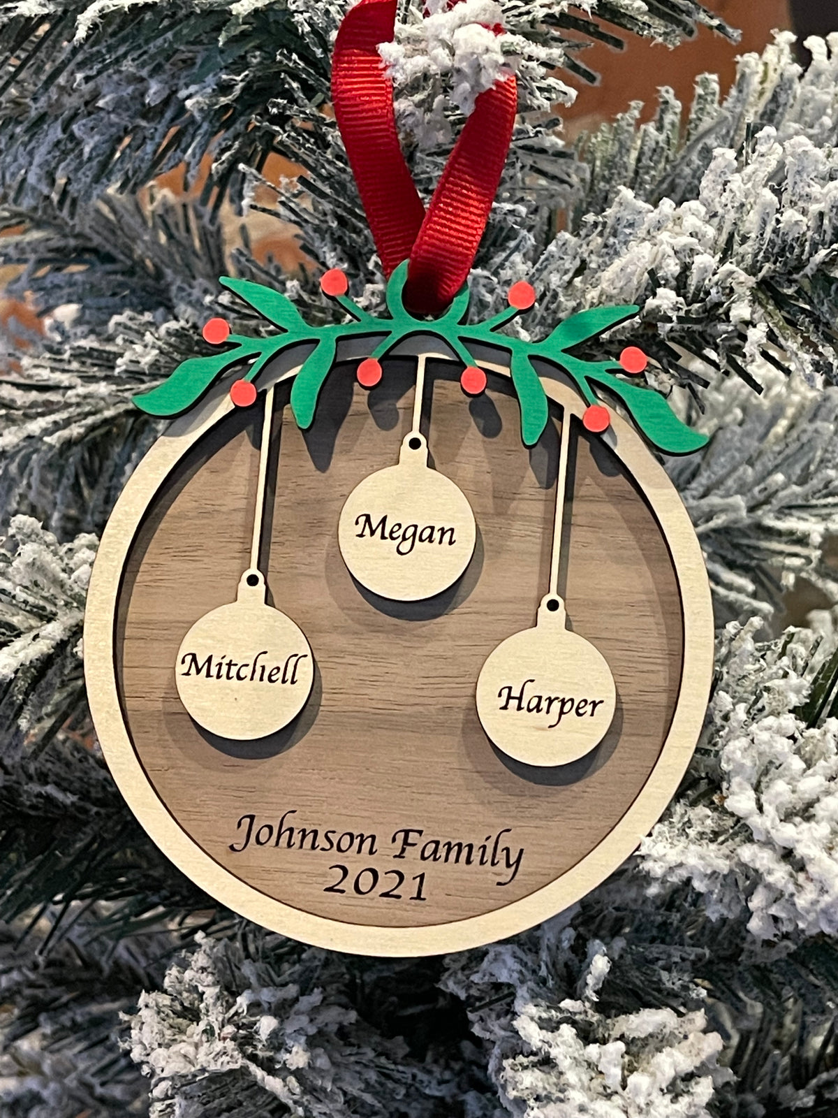 Hanging Bulbs Family Ornament